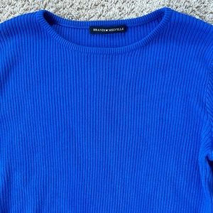 BRANDY MELVILLE SWEATER